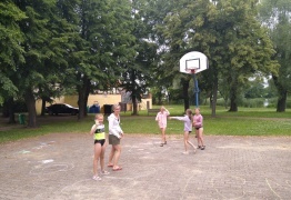  (photo)