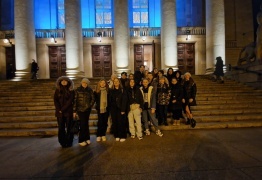  (photo)