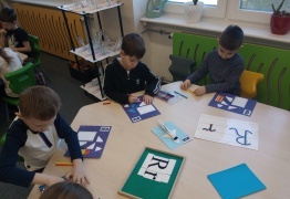  (photo)