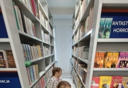  (photo)