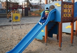  (photo)