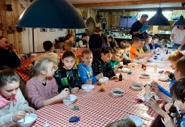  (photo)