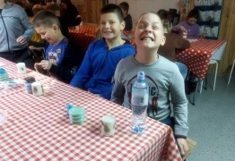  (photo)