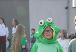  (photo)