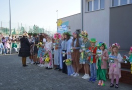  (photo)