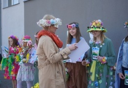  (photo)
