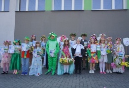  (photo)