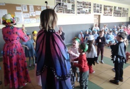  (photo)