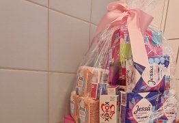  (photo)