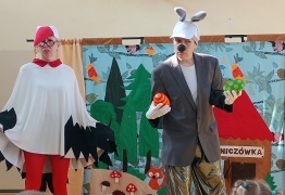  (photo)