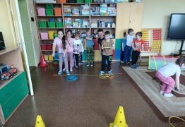  (photo)