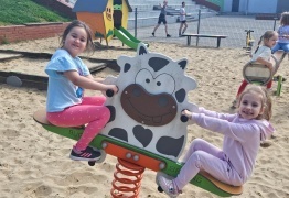  (photo)