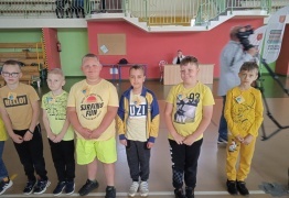  (photo)