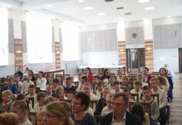  (photo)