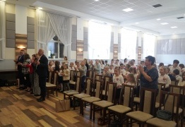  (photo)