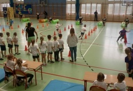  (photo)
