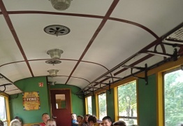  (photo)