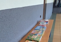  (photo)