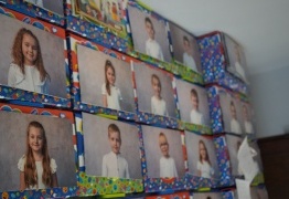  (photo)