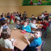 Dzień Bitej Śmietany w grupie „Biedronki” i „Pszczółki”