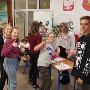 Segregujemy śmieci – ratujemy konie