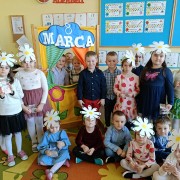 8 marca u Żabek
