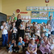 Przygotowania do Świąt Wielkanocnych w przedszkolu w Świńcu